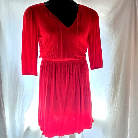 Red Gap Dress - Picture 8 of 8